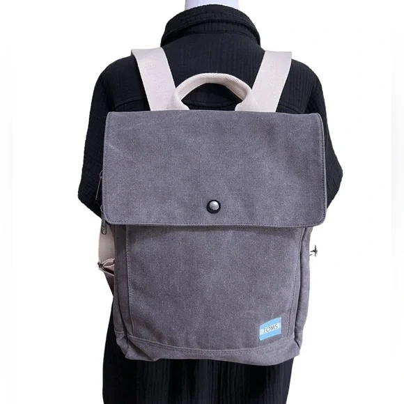 NEW! TOMS Trekker Tribal Geo Canvas Backpack in Navy Blue, Lots of pockets! Toms | Bags | Toms Trekker Canvas Tribal Print Backpack  main image 2